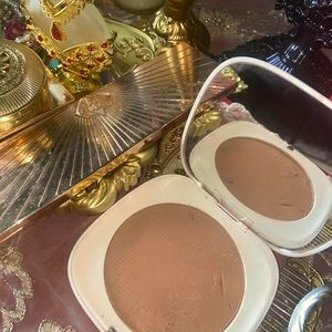 Marc Jacob Omega Bronzer